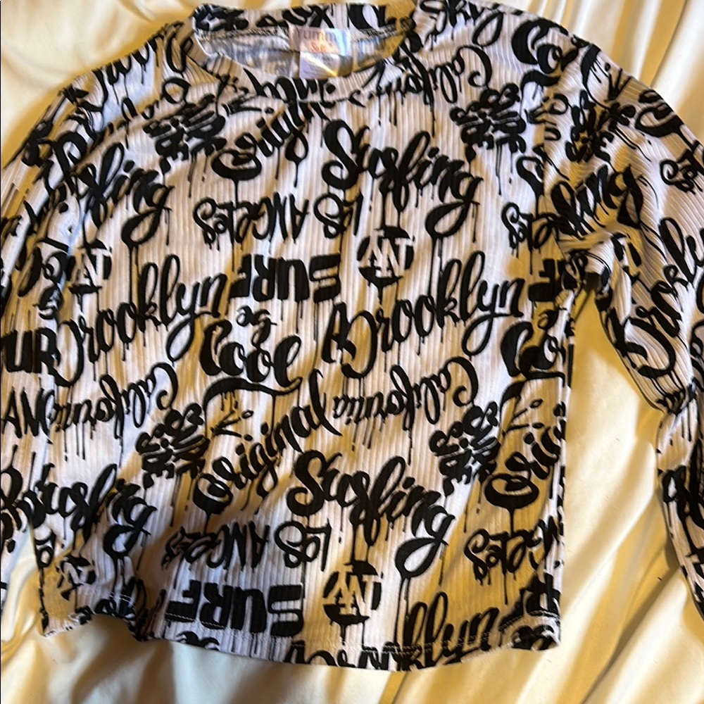 White and Black Pleated Long Sleeve Crop Top